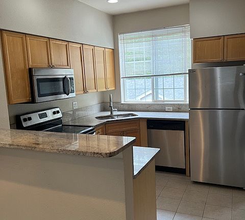 3rd image of 1990 132nd Ave SE APT 31