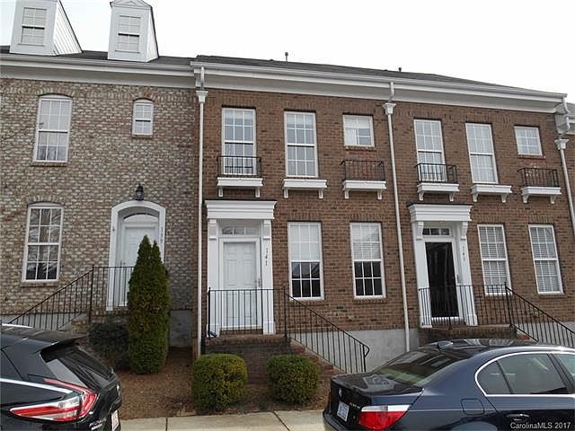 1st image of 141 Quarter Ln #155