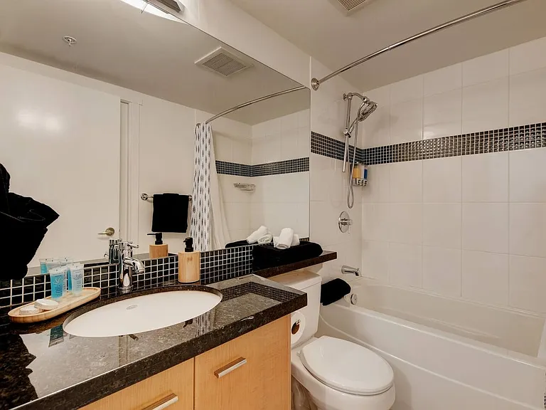751 Fairfield Rd — Photo 12