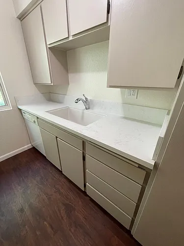 1661 Neil Armstrong St Photo 1