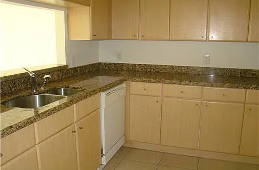 2475 Brickell Ave #709 — Photo 18