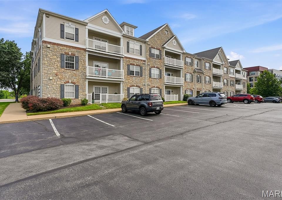 1st image of 6 Monarch Trace Ct APT 204