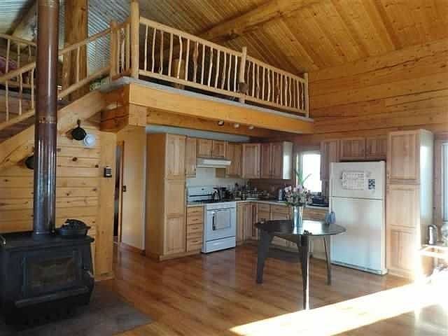1st image of 903 Leuthold Dr
