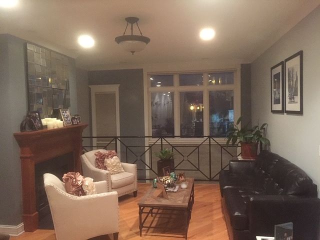 1st image of 1121 W Schubert Ave #1