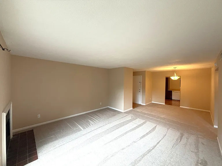 2800 Heathstead Pl #K — Photo 6
