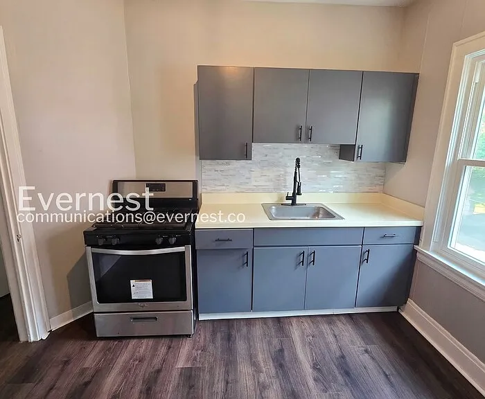 3411 Beechwood Ave #2 — Photo 3
