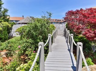 500 Ocean St APT 9, Hyannis, MA 02601