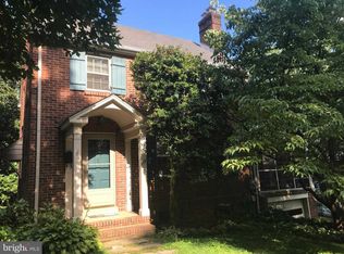 129 N Highland St, Arlington, VA 22201