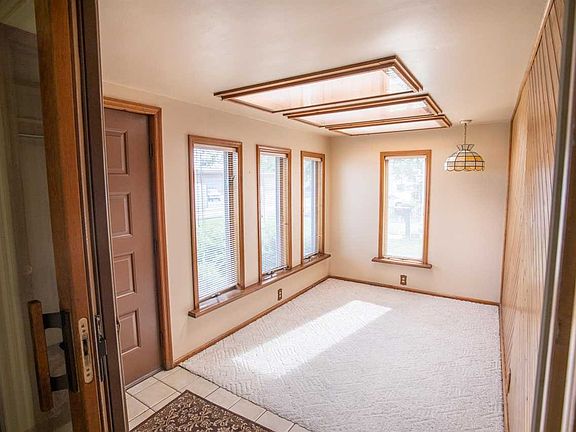3rd image of 518 Negley Ave