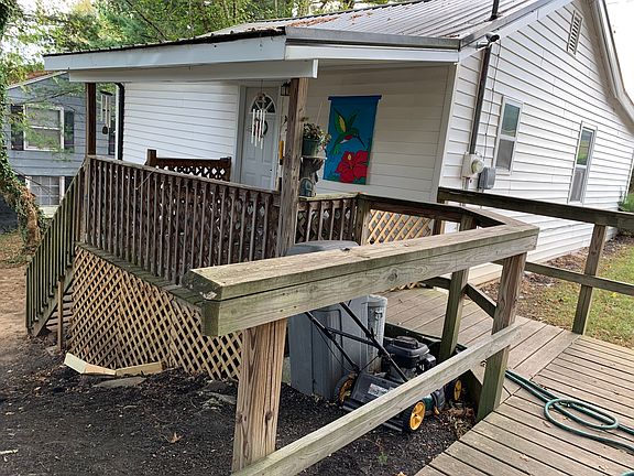 5th image of 310 Holston St