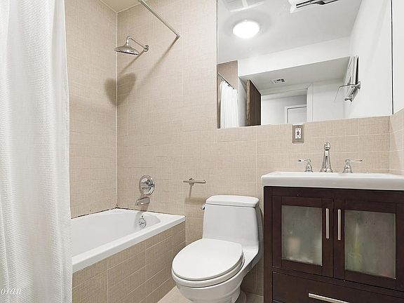 4th image of 190 Lefferts Pl