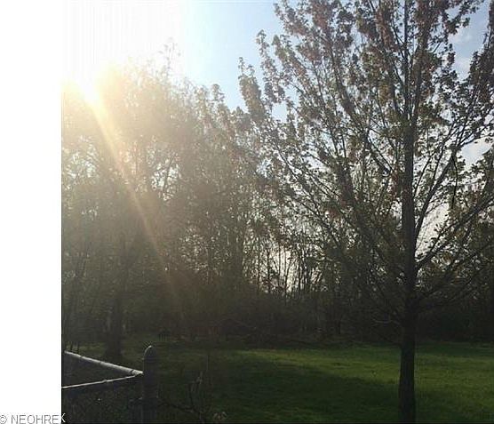 2nd image of Cloverdale Rd