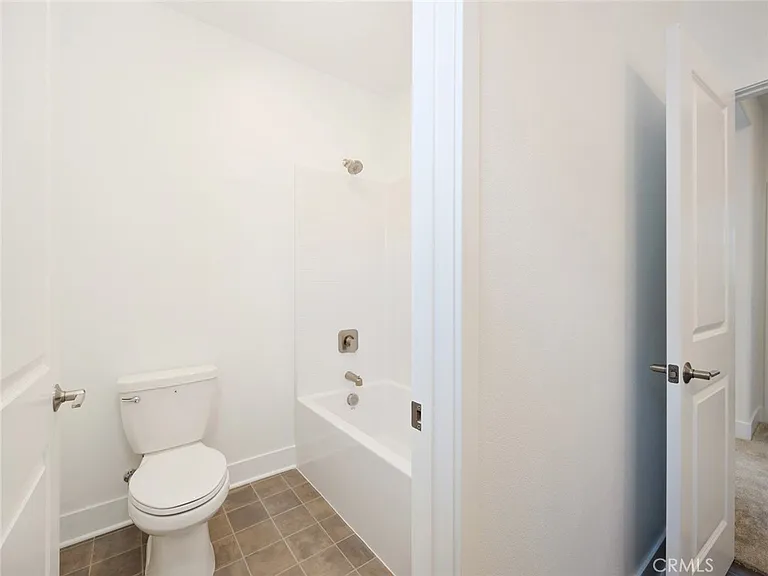 27399 Fox Den Pl — Photo 25