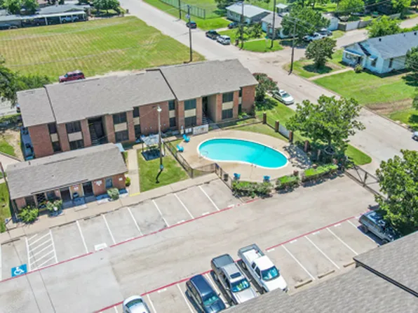 3239 Bonnie Dr #101, Fort Worth, TX 76116