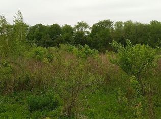 8909 S Hill Rd, Marengo, IL 60152