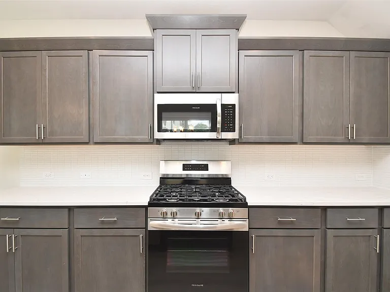 27823 Western Creek Ct — Photo 14