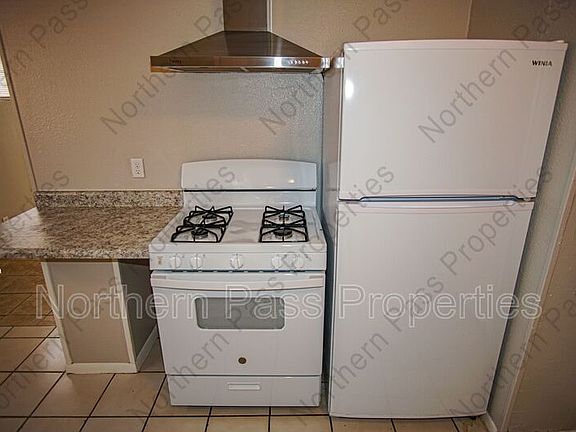 5th image of 408 Mississippi Ave #B