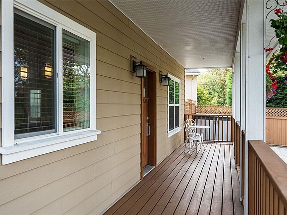 4th image of 3919 Blenkinsop Rd