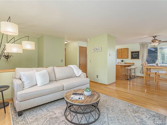 4th image of 20410 La Rita Dr E