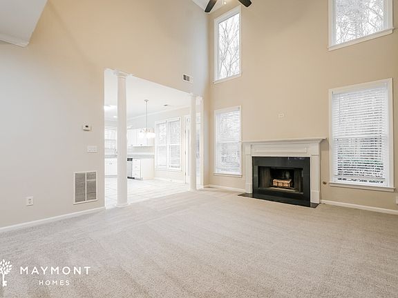 5th image of 6877 Spreadlong Oaks Dr
