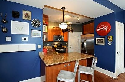 5th image of 1702 W Summerdale Ave APT 1