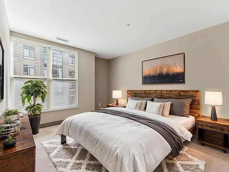Crocker Park Living — Photo 6