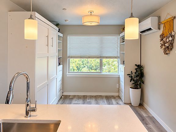 5th image of 2067 Audubon Ave #2069