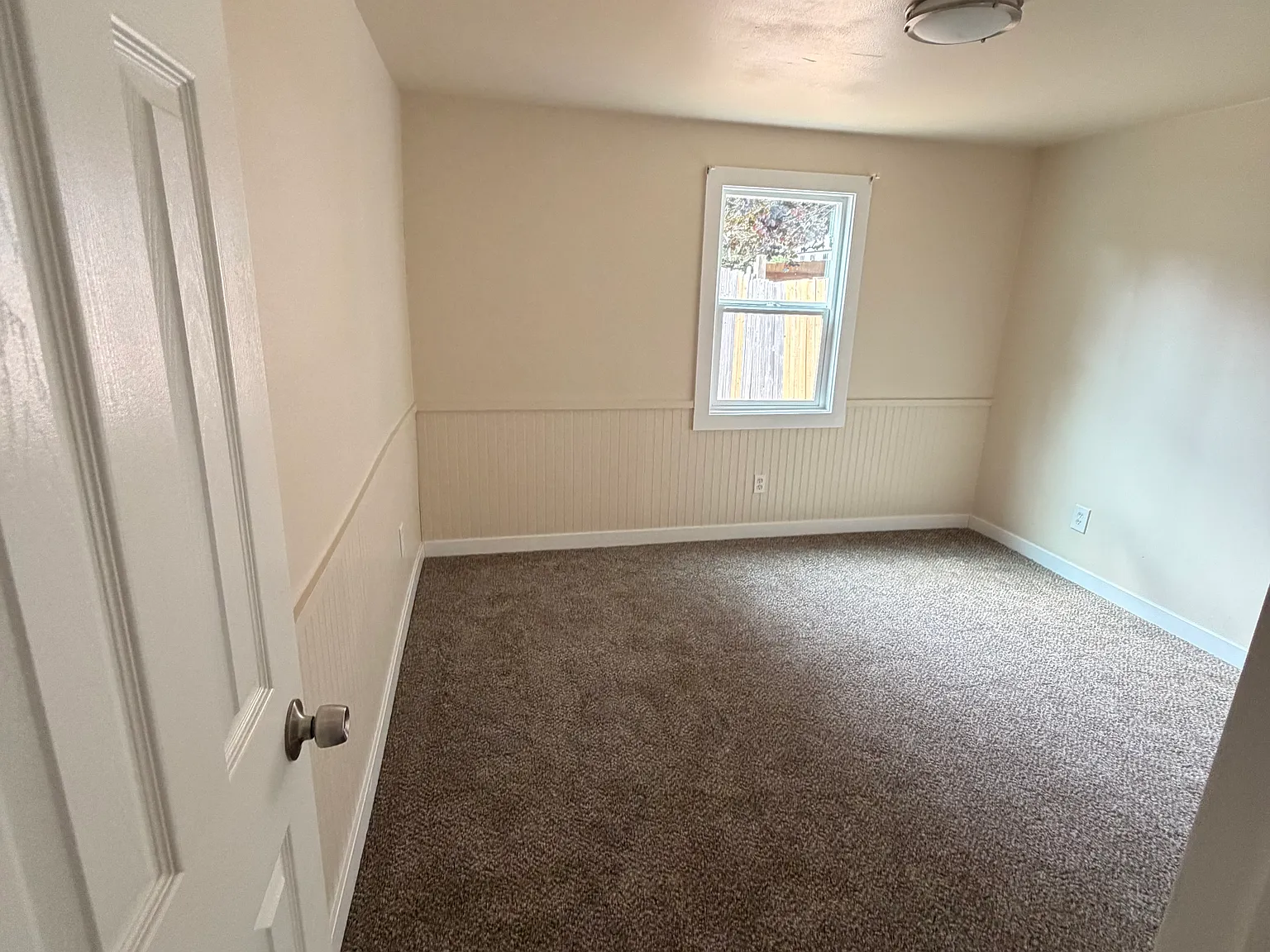 2 bed, 672 sqft, $1,595 — Photo 4