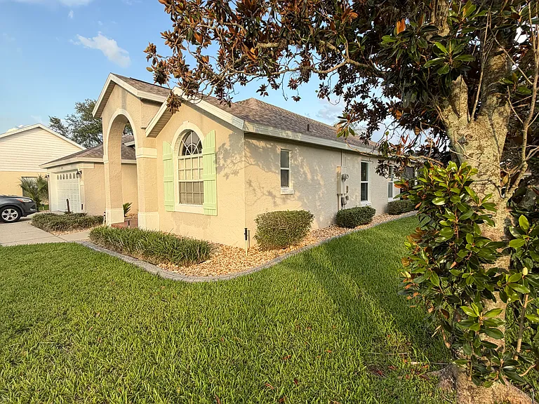 15151 Greater Groves Blvd — Photo 1