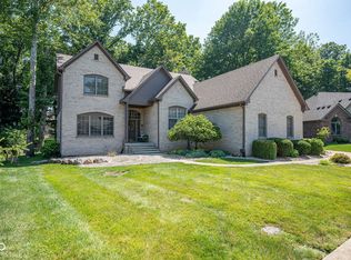 7627 Oak Grove Dr, Indianapolis, IN 46259