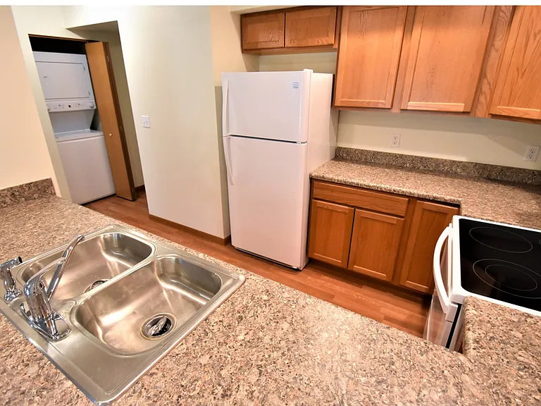 Prairie Ridge Apartments — Photo 19