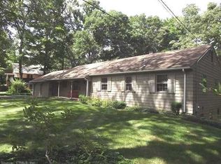 26 Parkwood Dr, Windsor, CT 06095