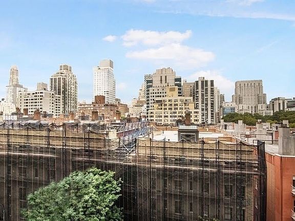 4th image of 420 E 64th St #9ED