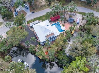 6093 Avenue Of The Palms, Weeki Wachee, FL 34607