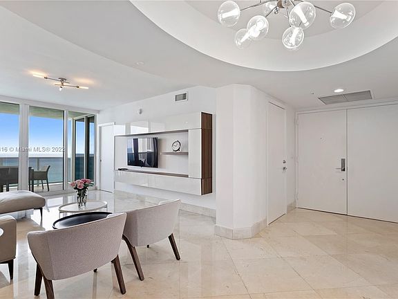 3rd image of 19111 Collins Ave APT 2603