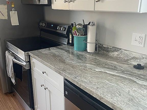 # 2 floor kitchen