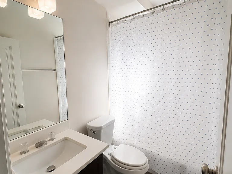 4843 N Ashland Ave #38 — Photo 5