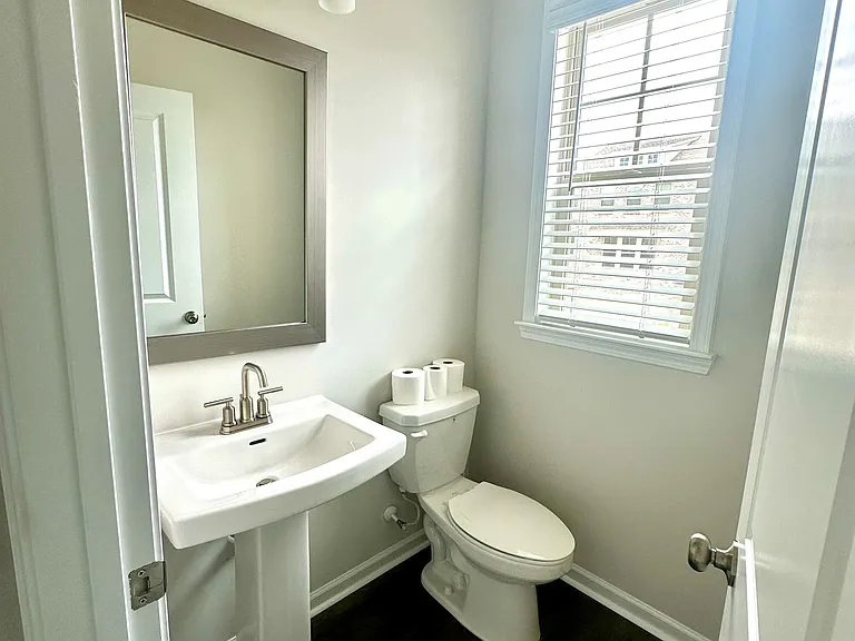 1630 Halbrook Pl SW — Photo 33