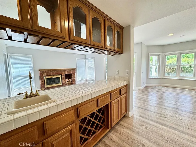22511 Peartree — Photo 12