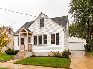 1215 3rd St NE, Rochester, MN 55906