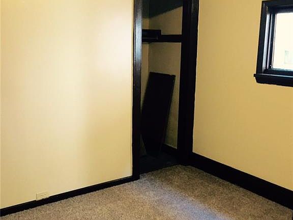 5th image of 91 Duerstein St