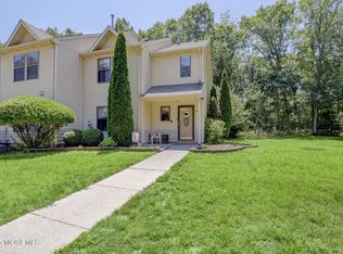 95 Azalea Circle, Jackson, NJ 08527
