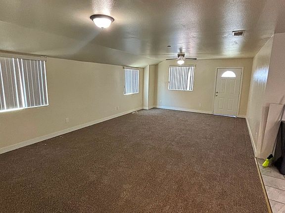 3rd image of 1000 E 80th St
