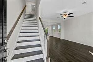 4th image of 746 Alma Square Dr