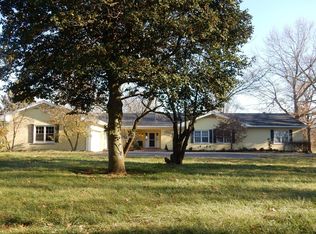 2600 Russell Cave Rd, Lexington, KY 40511