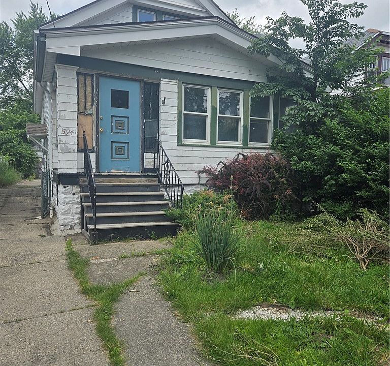 1st image of 594 Lasalle Ave