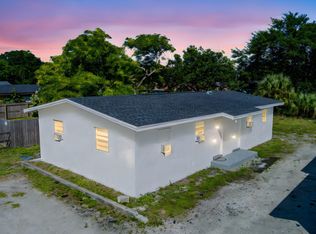 2108 Avenue E, Fort Pierce, FL 34950