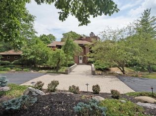 10220 Carriage Trl, Cincinnati, OH 45242