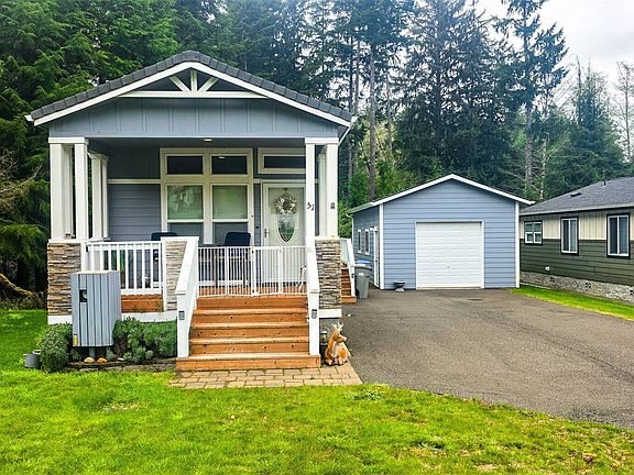 2nd image of 1019 Stanford Drive #51