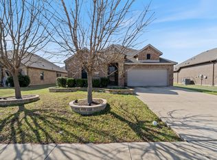 244 Valley View Dr, Waxahachie, TX 75167